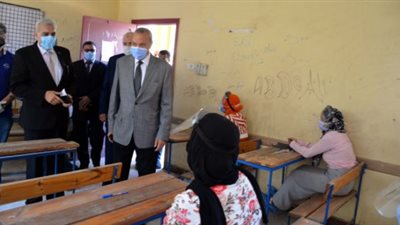 لمعلمي الدبلومات الفنية.. تعرف على موانع الترشيح للمراقبة بالامتحانات (مستند)