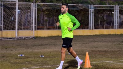 ميدو جابر وفونسينيو يخوضان تدريبات تأهيلية في مران سيراميكا كليوباترا
