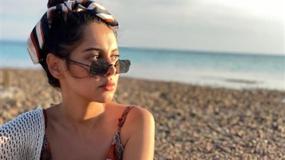 الموت يفجع الفنانة ياسمين رئيس.. اعرف التفاصيل