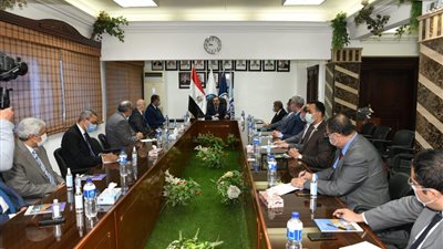 مهم للعاملين.. التنظيم والإدارة ينشر قواعد الانتداب