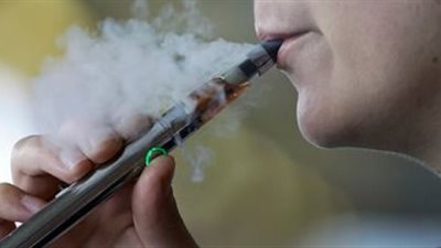تعرف على مخاطر السجائر الإلكترونية على جهازك التنفسي