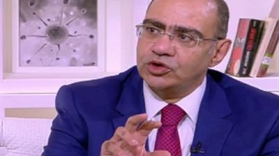 رئيس لجنة مكافحة كورونا يزف بشرى سارة للمصريين
