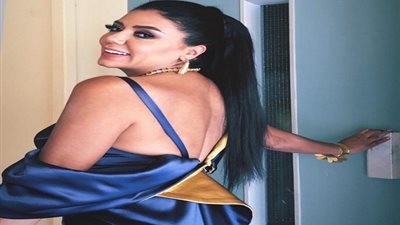 بالصور.. رانيا يوسف تظهر في أول إطلالة بمهرجان القاهرة السينمائي