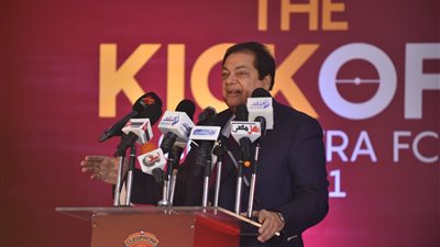 أبو العينين يقدم الصفقات الجديدة لسيراميكا كيلو باترا ويشكر الرئيس السيسي 