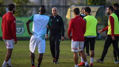 حسام حسن جاهز بالقوة الضاربة أمام سموحة غدا