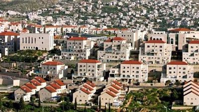 بالفيديو.. سقوط طائرة تابعة للاحتلال خلال قمع مسيرة ضد الاستيطان في فلسطين 