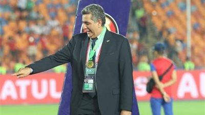 اللجنة الثلاثية تجتمع مع البدري بعد عودته من الخارج 