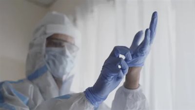 كلاكيت تاني مرة.. بريطانيا تفاجئ العالم وتعلن تحور سلالة «فتاكة» من كورونا وهذا مدى خطورتها