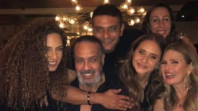 بعد إصابتها بكورونا.. أبرز المخالطين للفنانة يسرا خلال أيامها الأخيرة