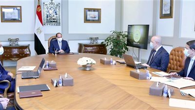 الرئيس يتابع الموقف التنفيذي للأعمال الإنشائية الجارية في منشآت ومرافق العاصمة الإدارية الجديدة