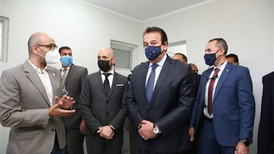 جامعة مصر للعلوم والتكنولوجيا توجه الشكر  لوزير التعليم العالى لإفتتاحه 