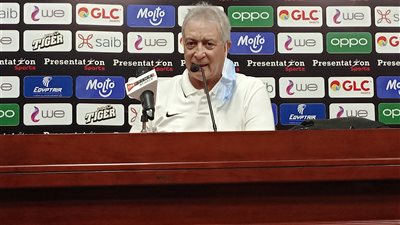 حلمي طولان لا يقبل قرار إيقاف حكم فيديو مباراة الزمالك