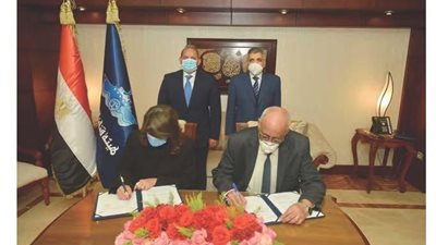 «الاهلى » يفتتح فرعا جديدا بهيئة قناة السويس بالإسماعيلية