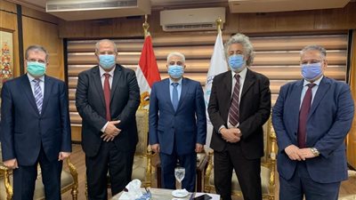 تفاصيل الاتفاق على صرف معاش شهيد للأطباء ضحايا كورونا بقيمة 6 آلاف جنيه.. والمستندات المطلوبة