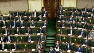 ننشر الجهات والشركات التي وافق البرلمان على فرض ضريبة خدمات عليها لصالح أسر الشهداء