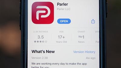 موقع Parler المؤيد لترامب يعود للظهور من جديد