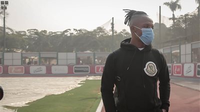 ميمي عبدالرازق: والتر بواليا ترتيبه الأخير بين مهاجمي الأهلي