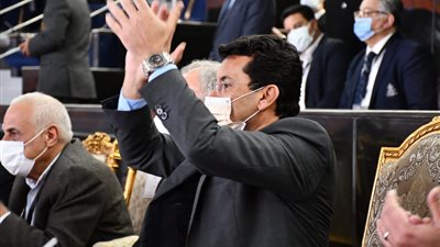 رسالة وزير الرياضة إلي لاعبي اليد بعد الخسارة من الدنمارك 