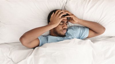 «مهم جدًا تعرفها».. «3» أسباب وراء إصابتك بالصداع بعد الاستيقاظ من النوم
