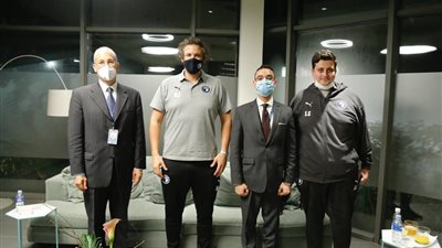 سفير مصر في كوت ديفوار يستقبل بعثة بيراميدز في أبيدجان 