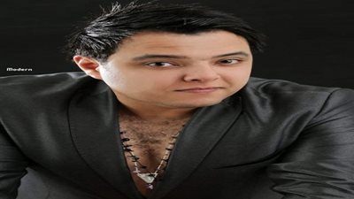 بالصور.. هاني العبد يتحدى 