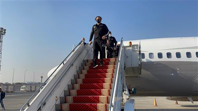 بعثة بيراميدز تصل إلى القاهرة 