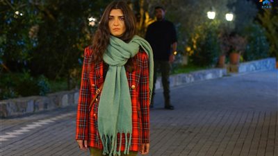 شاهد.. الحلقة 40 من مسلسل ابنة السفير sefirin kizi