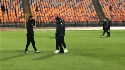 الزمالك يعاين أرضية ستاد القاهرة قبل لقاء الدراويش 
