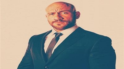 إصابة أحمد مكي بـ 