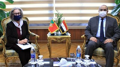 وزير الطيران المدنى يستقبل سفيرة البرتغال لبحث سبل التعاون