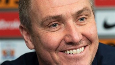 المريخ السوداني يتعاقد مع نجم نيوكاسل يونايتد لتدريب الفريق