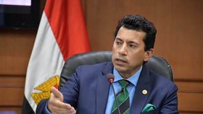 بعد هجوم جماهير الزمالك.. تعليق اشرف صبحي على هاشتاج إقالة وزير الخراب والرياضة 