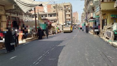 استكمال اعمال الرصف بشوارع زفتى 