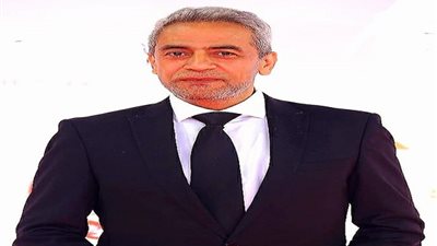 صبري فواز يلجأ لبيع العطور في رمضان المقبل