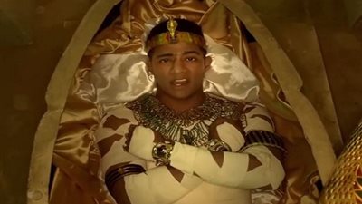 محمد رمضان يلمح إلى غضبه من عدم المشاركة في موكب نقل المومياوات