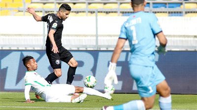 سيكو يظلم بيراميدز ويتجاهل احتساب ركلة جزاء ضد الرجاء 