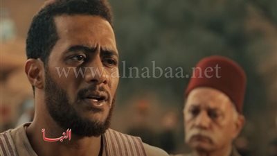 موسى.. محمد رمضان قرر يحارب الألمان بدلًا من شقيقه.. وهذا مصيره (الحلقة الأولى)