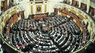 عايزين كارت بـ ١٠٠.. برلمانيون في ورطة بسبب واتساب