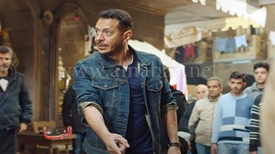 ملوك الجدعنة.. مصطفى شعبان يلقن زوج أخته 