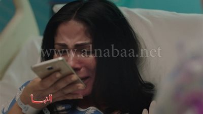 لعبة نيوتن.. منى زكي تصاب بـ