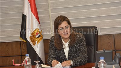 «الحكومة» تكشف موعد احتواء جائحة كورونا