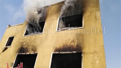 عاجل.. حريق هائل يلتهم مصنعا ومعرض موبيليا في عرب المعادي