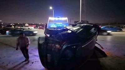 عاجل بالصور.. انقلاب 4 سيارات في حادث «مروع» على طريق وصلة دهشور