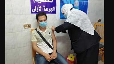 بدء التطعيم بلقاح كورونا في 12 مركزًا بالدقهلية 