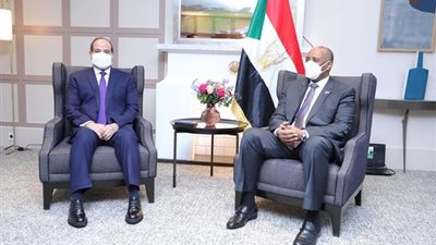 السيسي والبرهان يجتمعان في فرنسا ويتفقان حول المرحلة الدقيقة لسد النهضة