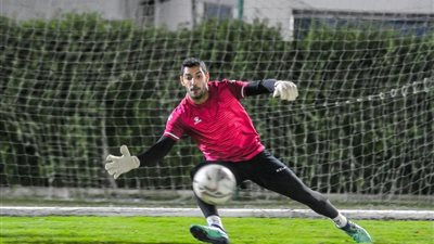 تفاصيل اصابة حارس سيراميكا كليوباترا بعد انقلاب سيارته