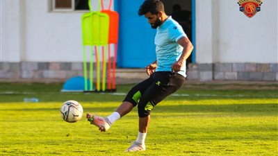 طبيب سيراميكا كليوباترا يكشف حقيقة أزمة صالح جمعة الصحية