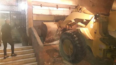 بالصور.. حملة مكبرة لوقف تغيير نشاط وحدات سكنية بعدة مناطق فى 6 أكتوبر