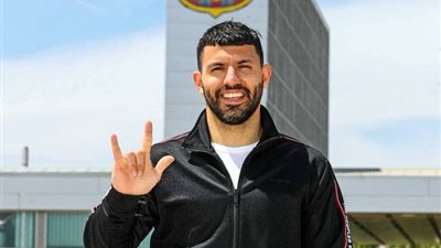 تعرف على الرقم الذى دفعه برشلونة لضم  الهداف التاريخي  للستيزن 