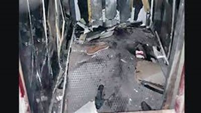 إصابة 5 أطباء بسبب 